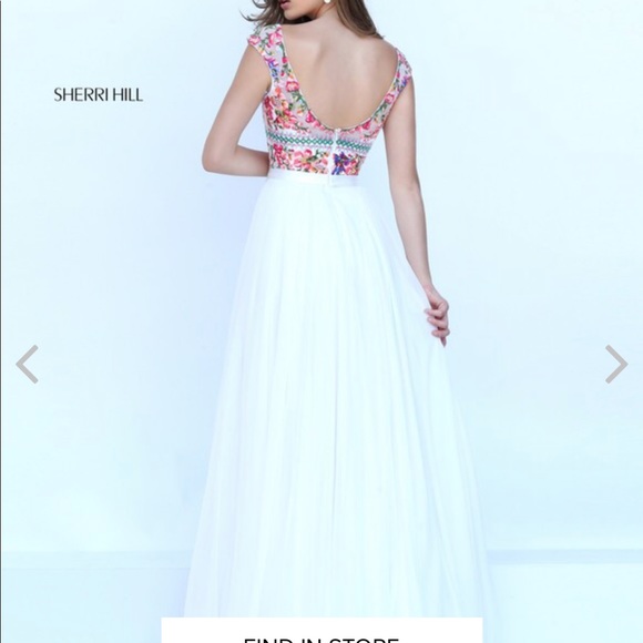 Sherri Hill Prom Dress - Picture 2 of 3